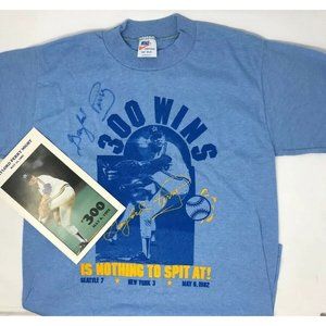 VTG Made In USA Nike T-Shirt Gaylord Perry Signed